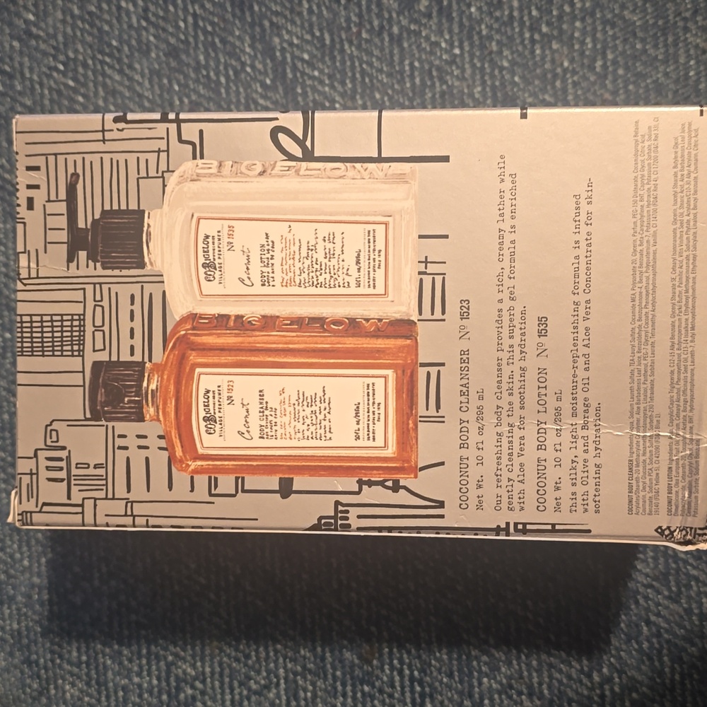 Village Perfumer - Coconut Body Care Duo - Apothecary Box, Retail $34.00 USD - Picture 7 of 14